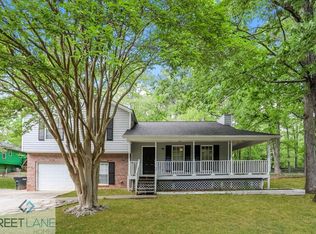 2985 Valley View Cir, Powder Springs, GA 30127