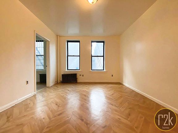 4th image of 31-48 35th St #1C