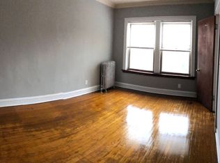 6747 S Oglesby Ave #6751-3B, Chicago, IL 60649