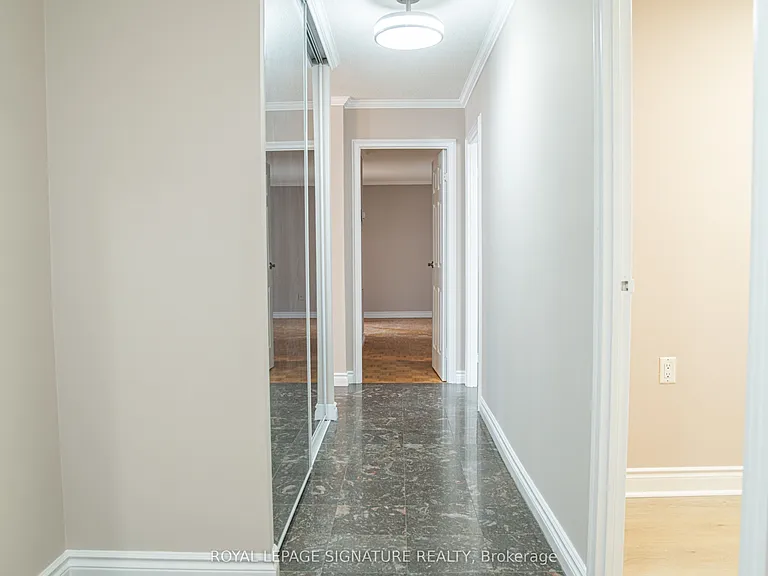 256 Jarvis St #11A — Photo 6