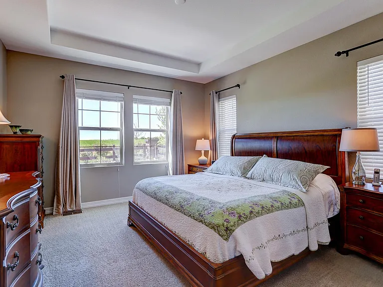 610 Grenville Cir — Photo 9