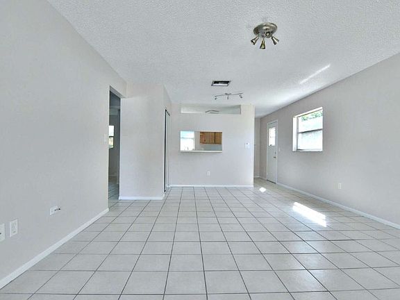 2nd image of 15648 Morgan St #B