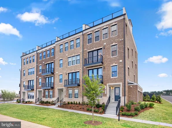 20801 Lamlash Ter #Qc2vp0, Ashburn, VA 20147