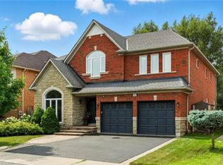 2465 Whistling Springs Cres, Oakville, ON L6M5G4