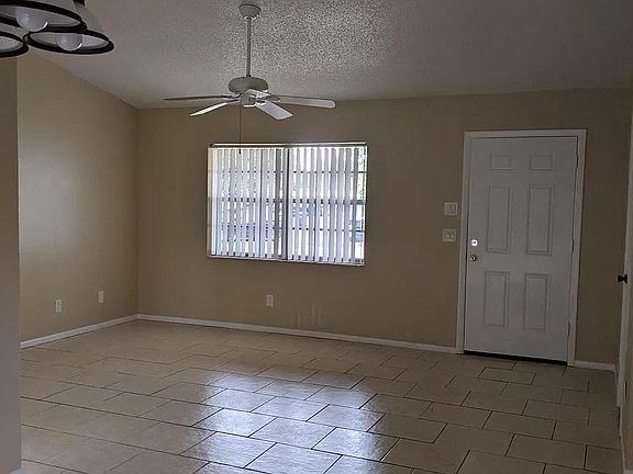 2nd image of 3320 Barnsdale Dr #7272387744