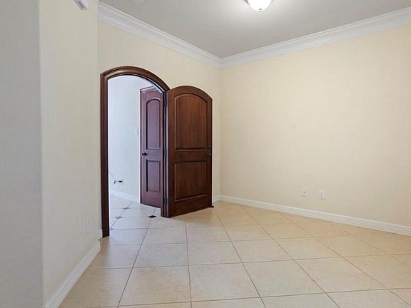 5th image of 5503 Livorno Way