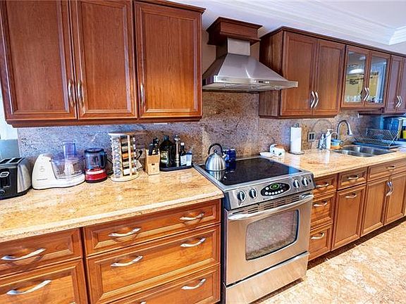 2nd image of 3900 Galt Ocean Dr APT 110