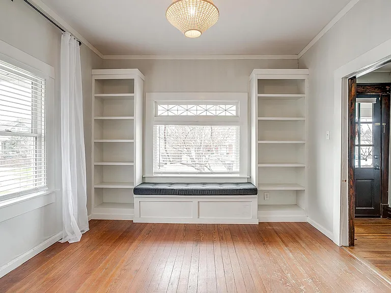 1405 S Henderson St — Photo 33