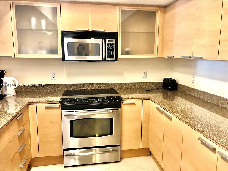 16699 Collins Ave #1705 — Photo 10