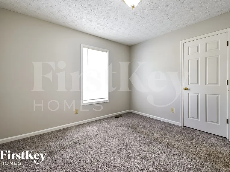 4112 Springridge Trce — Photo 16