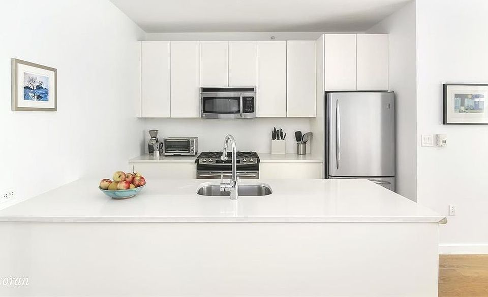 2nd image of 94 Fulton St #22A
