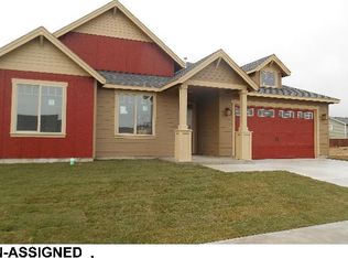 204 Golding St, Moxee, WA 98936