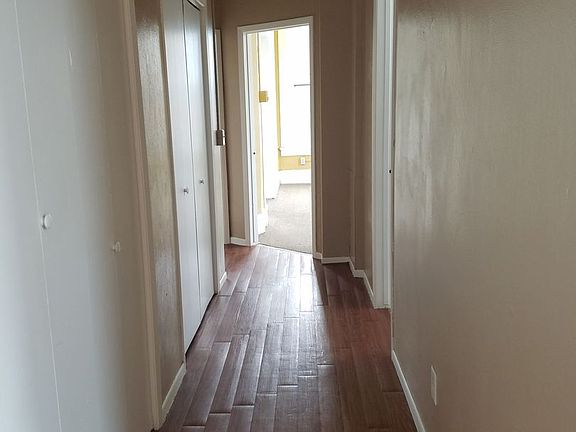 5th image of 516 Central Ave APT 2A