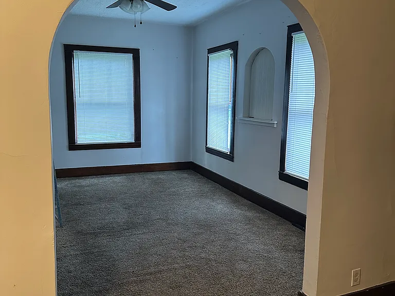 2916 S 4th St — Photo 21