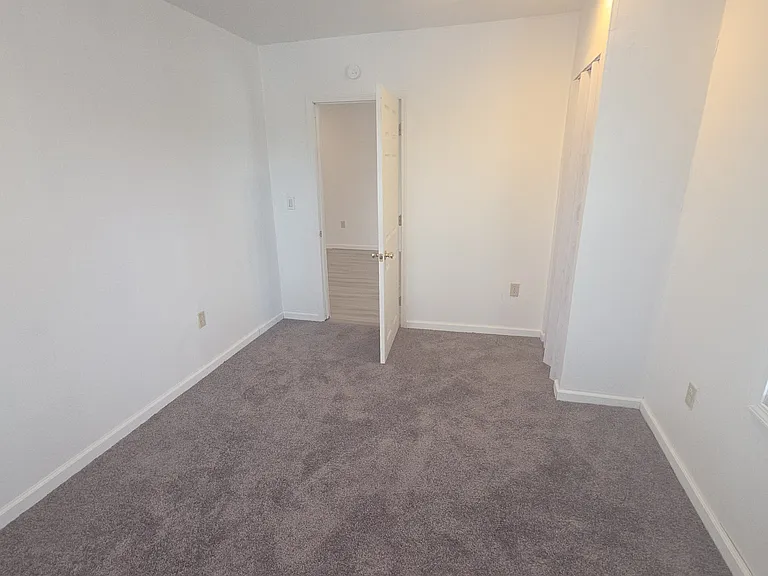 600 Henderson Ave #2 — Photo 4
