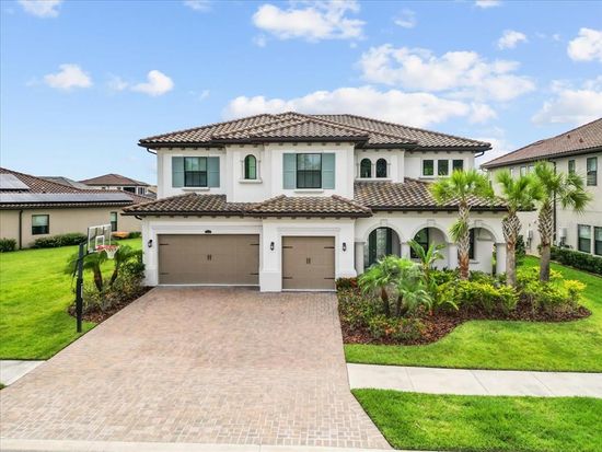 28565 Picana Ln, Wesley Chapel, FL 33543