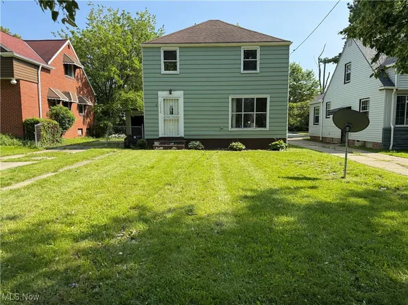 16210 Judson Dr, Cleveland, OH 44128