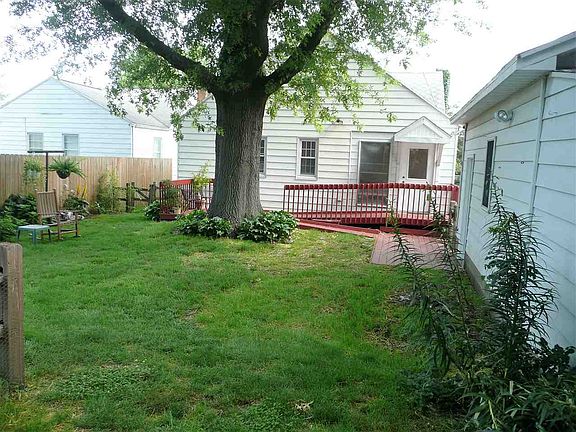 5th image of 540 E Oakside St