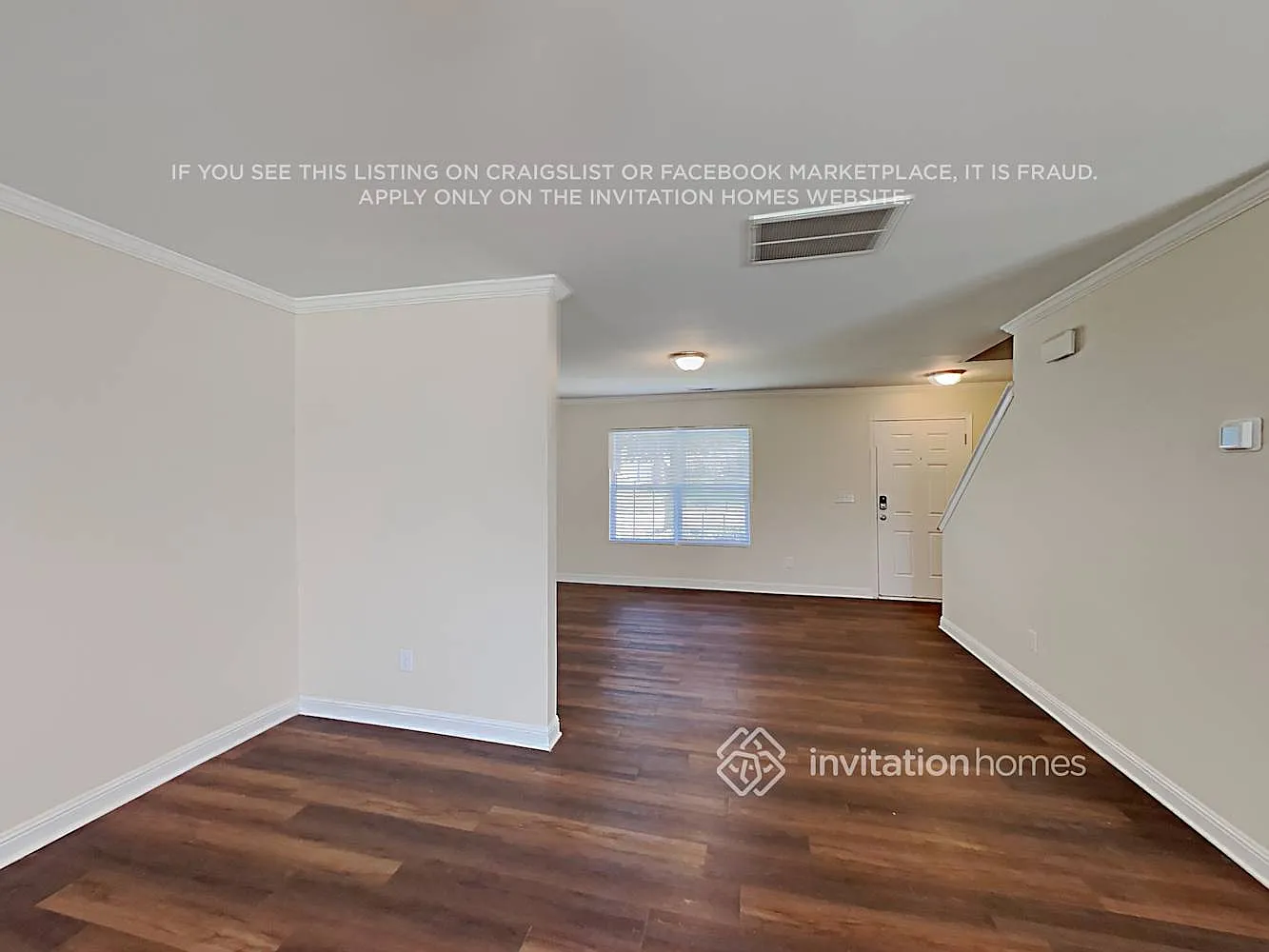 9721 Hollyburgh Ter Charlotte, NC 28215 — Photo 4