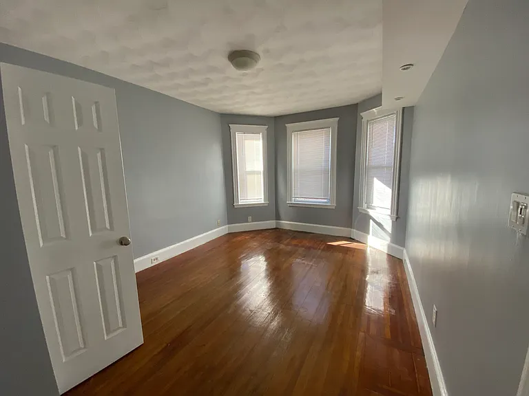 7 Denby Rd #2 — Photo 25