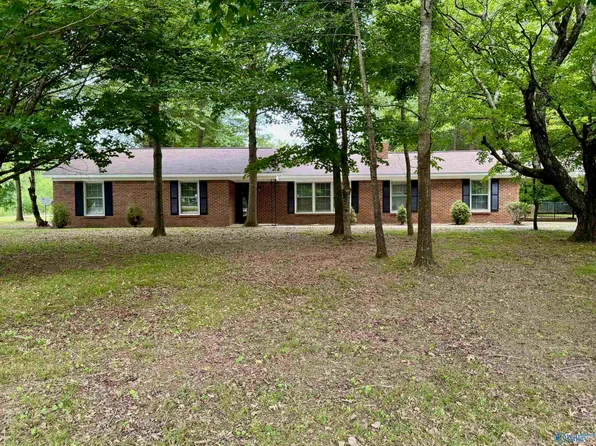 233 Everett Jones Rd, Hazel Green, AL 35750