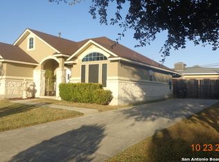 12214 7th Tee Cir, San Antonio, TX 78221