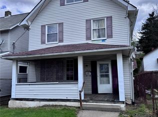 2010 Victoria Ave, Arnold, PA 15068