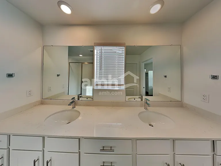 26116 E Calhoun Cir — Photo 9