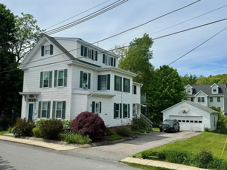 23 Chester St #1 — Photo 1