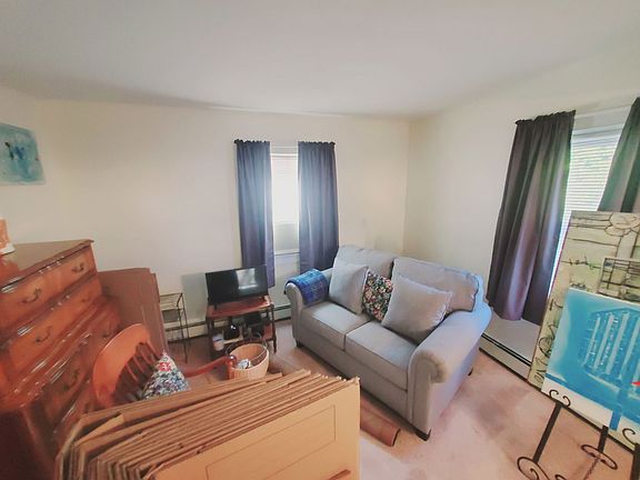 4th image of 720 Hope St Floor 2