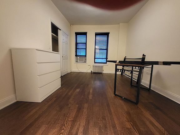 2nd image of 423 W Broadway #5C