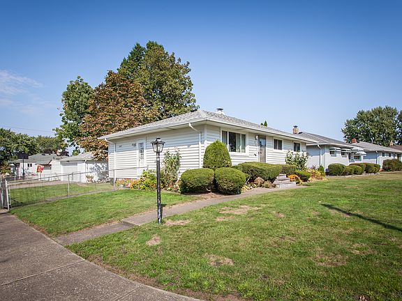 2nd image of 9214 Harrow Dr