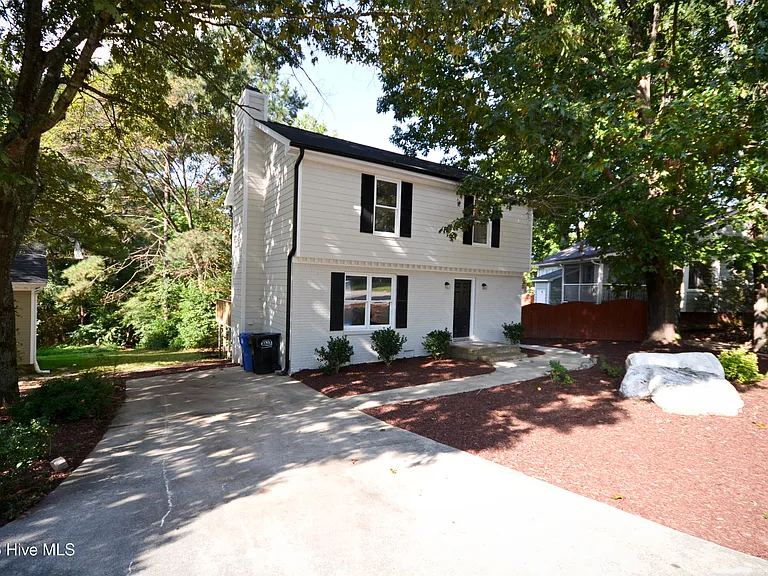 3516 Casine Ct — Photo 2