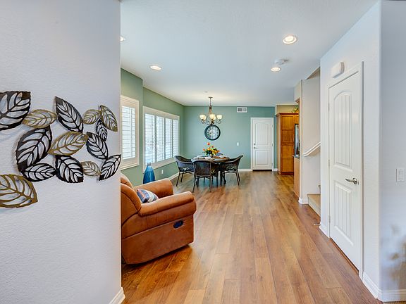 5th image of 1301 Las Brisas Dr