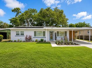 105 Margaret St, Auburndale, FL 33823