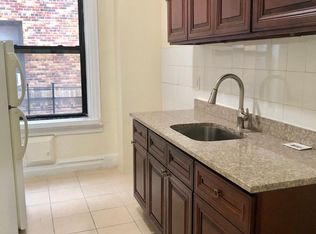 10325 121st St APT B8, South Richmond Hill, NY 11419