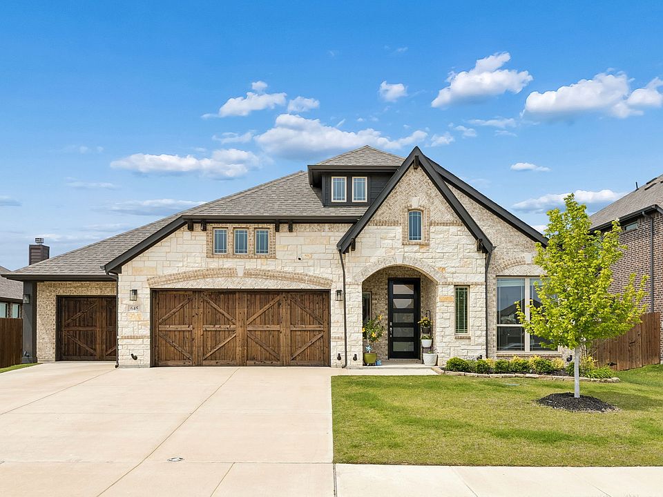 1st image of 645 Winters Dr