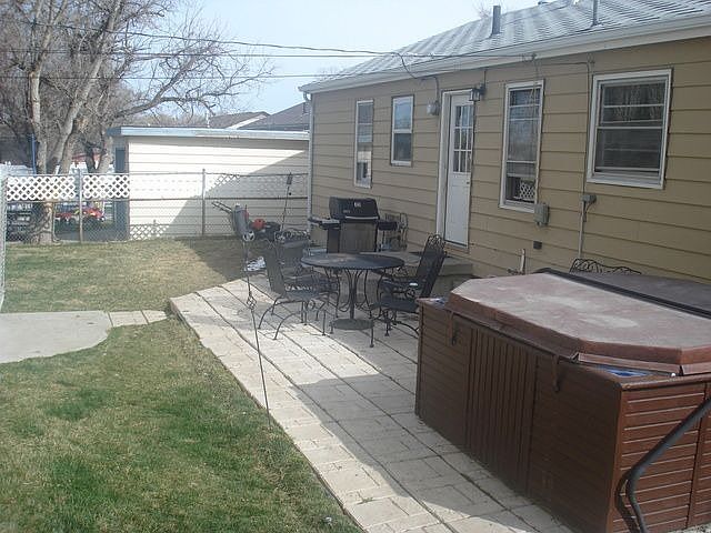 2nd image of 2828 E 12th St