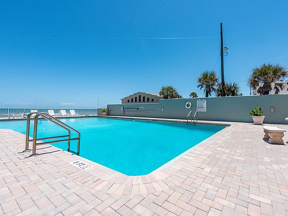 2nd image of 800 N Atlantic Ave #620