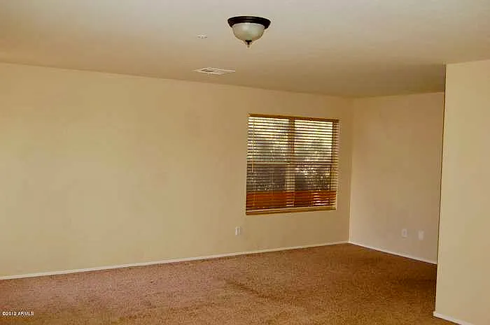8942 E Shangri La Rd — Photo 8