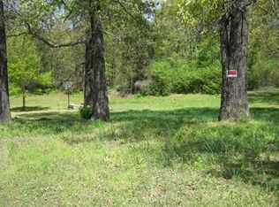 1804 Ridgewood Dr, Clarksville, AR 72830