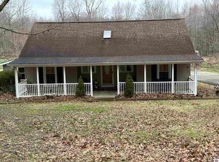 225 Misty Ln, Paducah, KY 42003