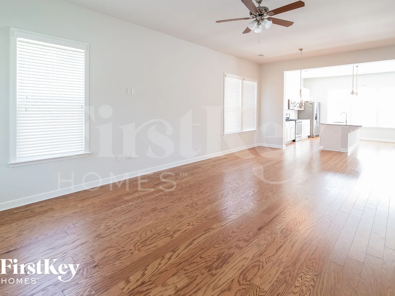 3 bed, 2.5 bath, 1864 sqft, $2,110 — Photo 4