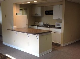 106 S 5th St APT 1, Champaign, IL 61820