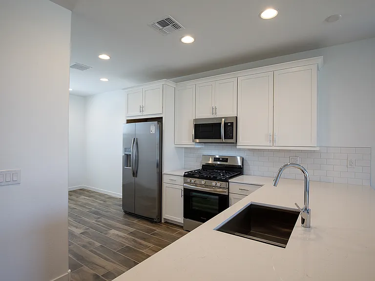 17042 W Artemisa Ave — Photo 7