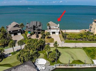 16606 Bayfront Dr, Jamaica Beach, TX 77554