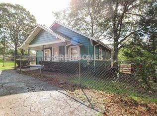 27 Woodlawn Ave, Greenville, SC 29611