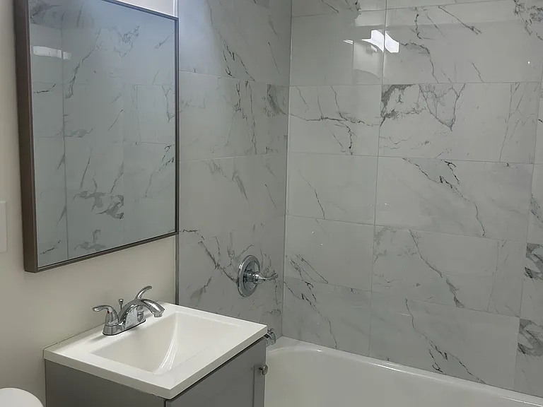 Hillside Terrace Apartments — Photo 7