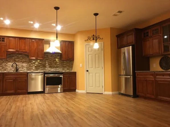2945 Vaughan Dr, Cumming, GA 30041