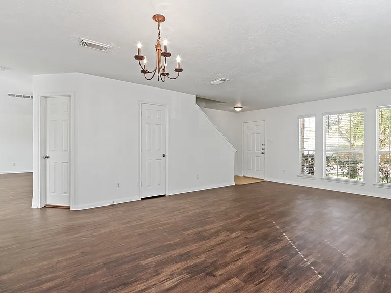 15127 Green Whisper Dr — Photo 6